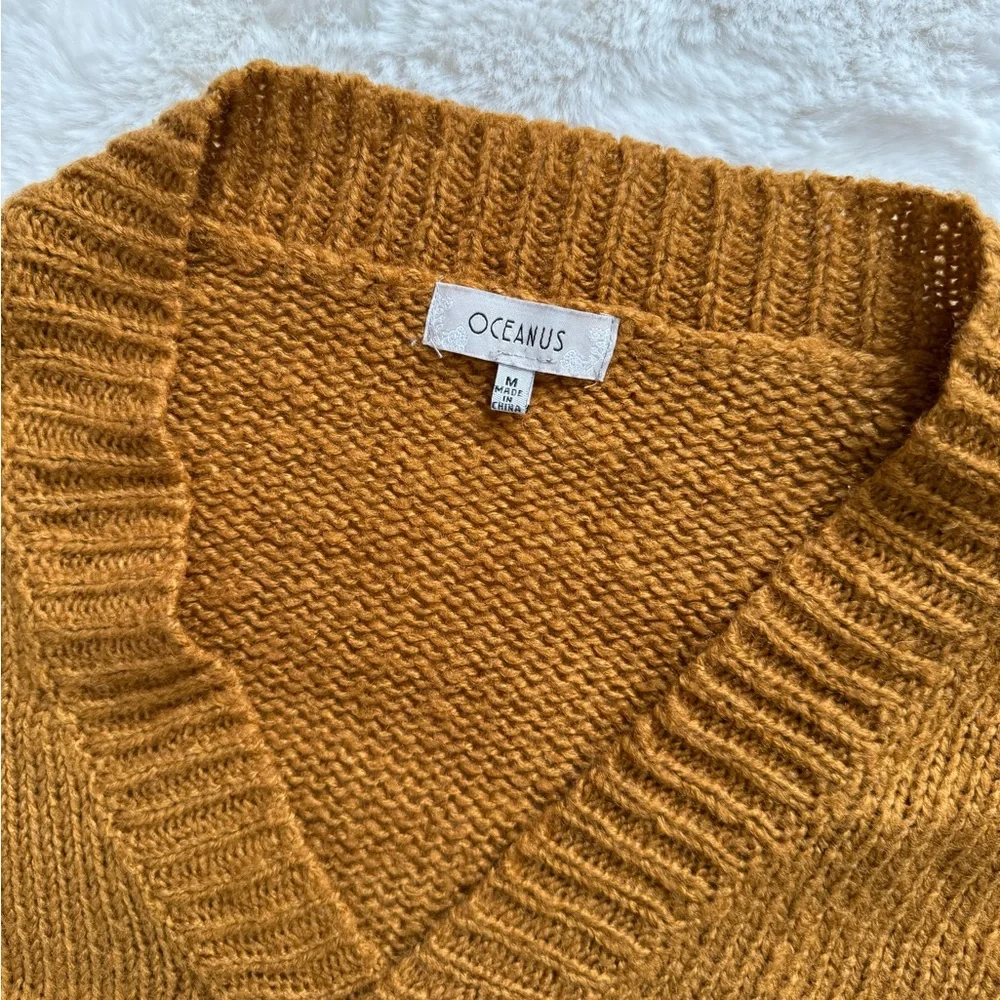 Oceanus Women's V-Neck Mustard Striped Sweater